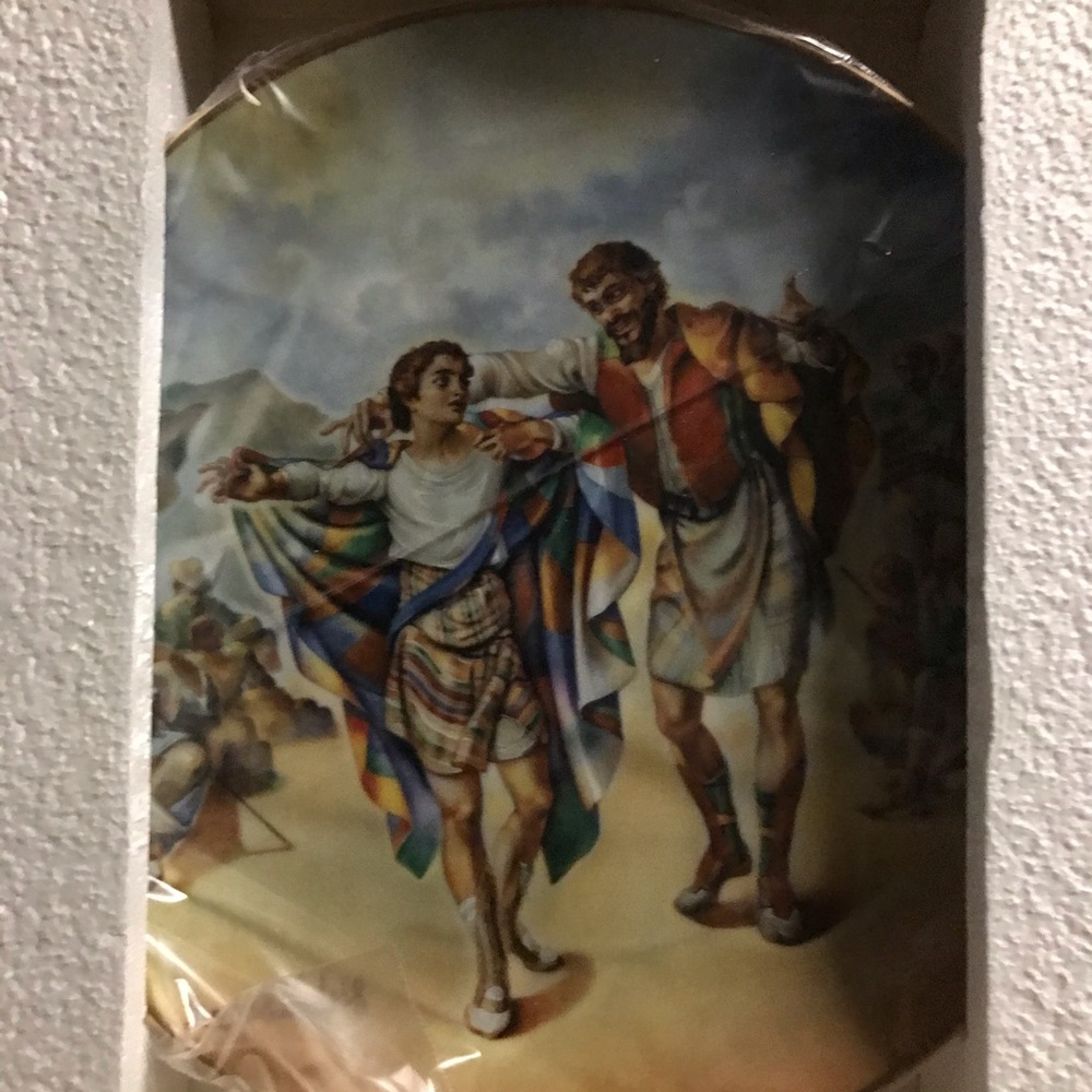 Collectible plate